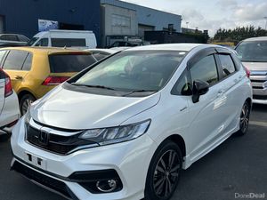 Honda Fit S Sensing - Image 4