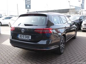 VOLKSWAGEN PASSAT 2018 2.0 TDI DSG 150HP HIGHLINE - Image 4