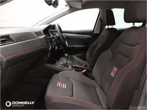 SEAT Ibiza Hatchback FR - Image 2