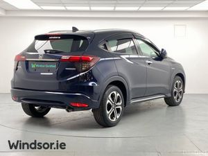 Honda Vezel Hybrid - Image 3