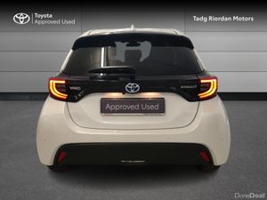 Toyota Yaris 1.5 HYBRID L/SPORT - Image 4