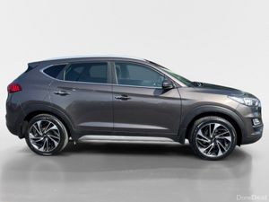 Hyundai Tucson 2WD Executive Plus - Image 3