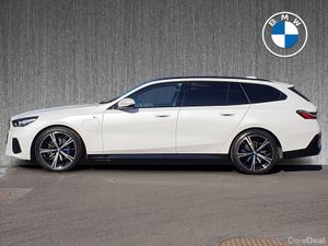 BMW 5-Series 530e M Sport Touring - Image 4