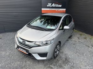 Honda Fit 1.5 HYBRID AUTO - Image 3
