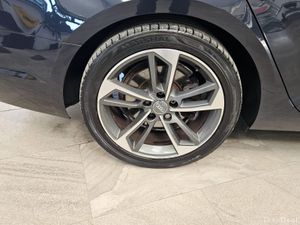 17  AUDI A4 SE ULTRA - Image 4