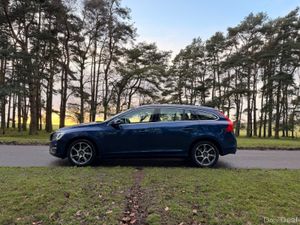 Volvo V60 2014 Diesel Ocean Race Edition - Image 4