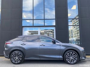 Lexus RZ RZ450e Premium Plus Direct 4 AWD Auto EV - Image 4