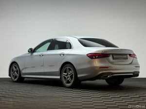 Mercedes-Benz E-Class 220D AMG LINE - Image 4