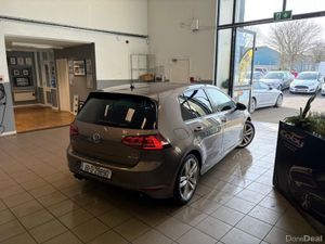 Volkswagen Golf HIGHLINE 1.4 TSI MANUAL 5DR 150HP. - Image 3