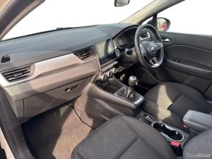 Renault Captur TCe 100 Play - Image 4