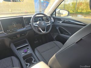 Volkswagen Tayron EDITION 75 2.0 TDI 150HP AUTO - Image 2