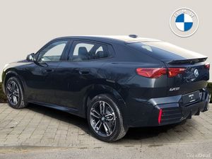 BMW iX2 eDrive20 M Sport - Image 2