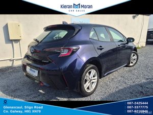 Toyota Corolla AUTO HYBRID - Image 4