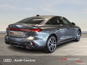 Audi A5 SAL 40 TFSI 204HP S Line - Image 4