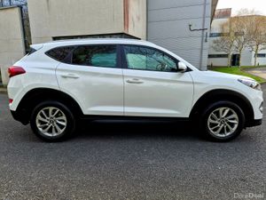 2018 HYUNDAI TUCSON 1.7D EXECUTIVE LOW MILES - Image 2