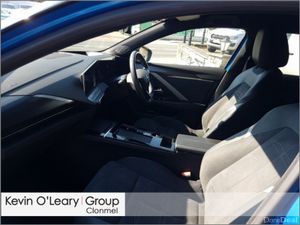 Opel Astra GS 54KWh EV 155PS - Image 4