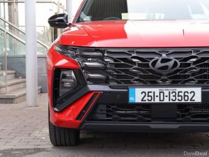 Hyundai Tucson Tucson Platinum N-Line PHEV Auto - Image 4