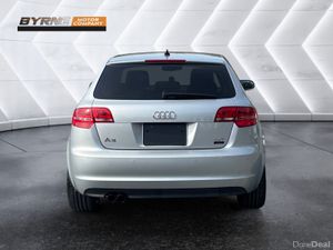 AUDI A3 1.4 TFSI AUTO 2011 - Image 4