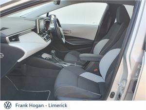 Toyota Corolla 1.8 Hybrid Sol Hatchback  AUTOMATIC - Image 4