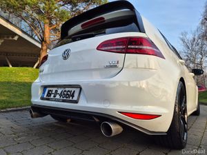 Volkswagen Golf 1.6Tdi CUSTOM - Image 4