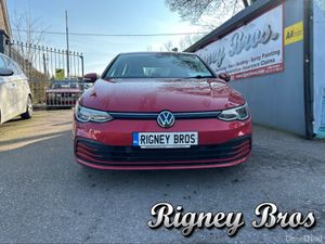 Volkswagen Golf LIFE TSI - Image 2