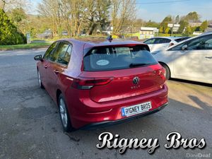 Volkswagen Golf LIFE TSI - Image 4