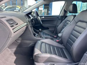 2016 VW GOLF 1.6TDI HIGHLINE LOW KMS HIGH SPEC - Image 4