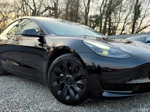 🔥 2022 Tesla Model 3 SR+ RWD - Image 3