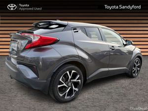 Toyota C-HR HYBRID SPORT // REAR CAMERA // BLUETOO - Image 2