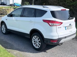 Ford Kuga 2016 IMMACULATE - Image 4