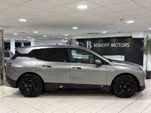 BMW iX IX M60 X-DRIVE=HUGE SPEC//AS NEW=FULL SERVI - Image 2