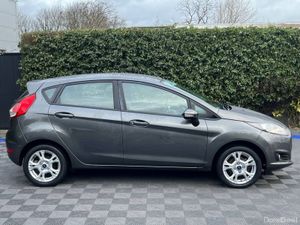 Ford Fiesta ZETEC 1.0 // SERVICE HISTORY // 15" AL - Image 2