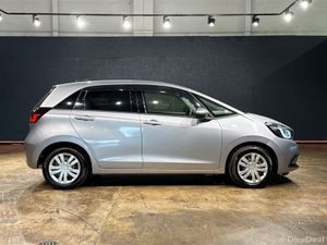 Honda Fit NEW MODEL - HYBRID 1.5L AUTOMATIC - CRUI - Image 3