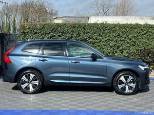 Volvo XC60 T6 PLUS DARK AWD 2.0 HYBRID ** HUGE SPE - Image 4