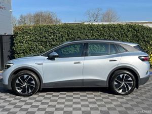 Volkswagen ID.4 PURE LIFE 52KWH // LOW MILEAGE // - Image 3