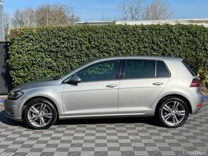 Volkswagen Golf HIGHLINE 1.4 TSI AUTO ** BIG SPEC - Image 3