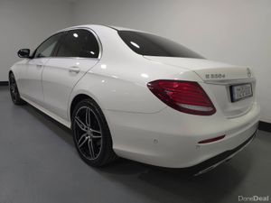 Mercedes-Benz E220 2.0D AMG LINE - Image 2