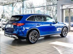 Mercedes-Benz GLC 220d AMG 4Matic Pan Roof - Image 3