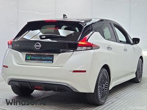 Nissan Leaf Tekna SVE 40KWH EV 2TONE - Image 3