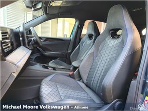 Volkswagen Tiguan TIGUAN RL75 2.0TDI DSG 150BHP - Image 4