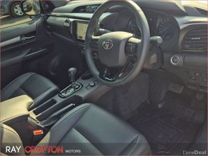 Toyota Hilux Hilux Invincible X Mhev 4Wd A  Invinc - Image 3