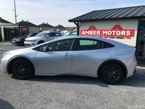 2025 TOYOTA PRIUS SELF CHARGE HYBRID AUTO - Image 4