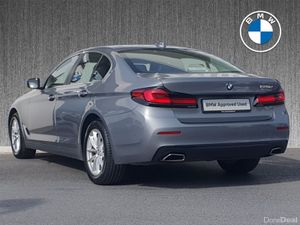 BMW 5-Series 520d SE - Image 2