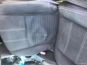 Renault Fluence LIMITED EDITION 1.5 DCI 95 201 4DR - Image 4