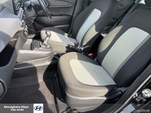 Hyundai i10 CLASSIC 1.0 PETROL 5DR - Image 4