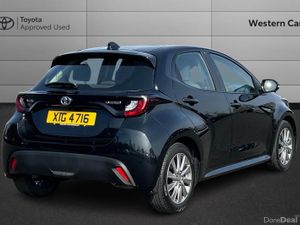 Toyota Yaris 1.5 VVT-h Icon E-CVT Euro 6 (s/s) 5dr - Image 2