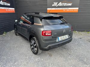 Citroen C4 Cactus BLUEHDI 100 FLAIR S 5DR - Image 4