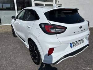 Ford Puma 1.0 X MHEV 125PS 5DR A ST-LINE - Image 2