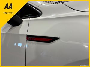 Volkswagen Golf 2021 GTI 2.0 TSI DSG 245HP PERFORM - Image 2