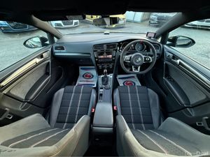 Volkswagen Golf 2.0 TSI GTI CLUBSPORT EDITION - AU - Image 4